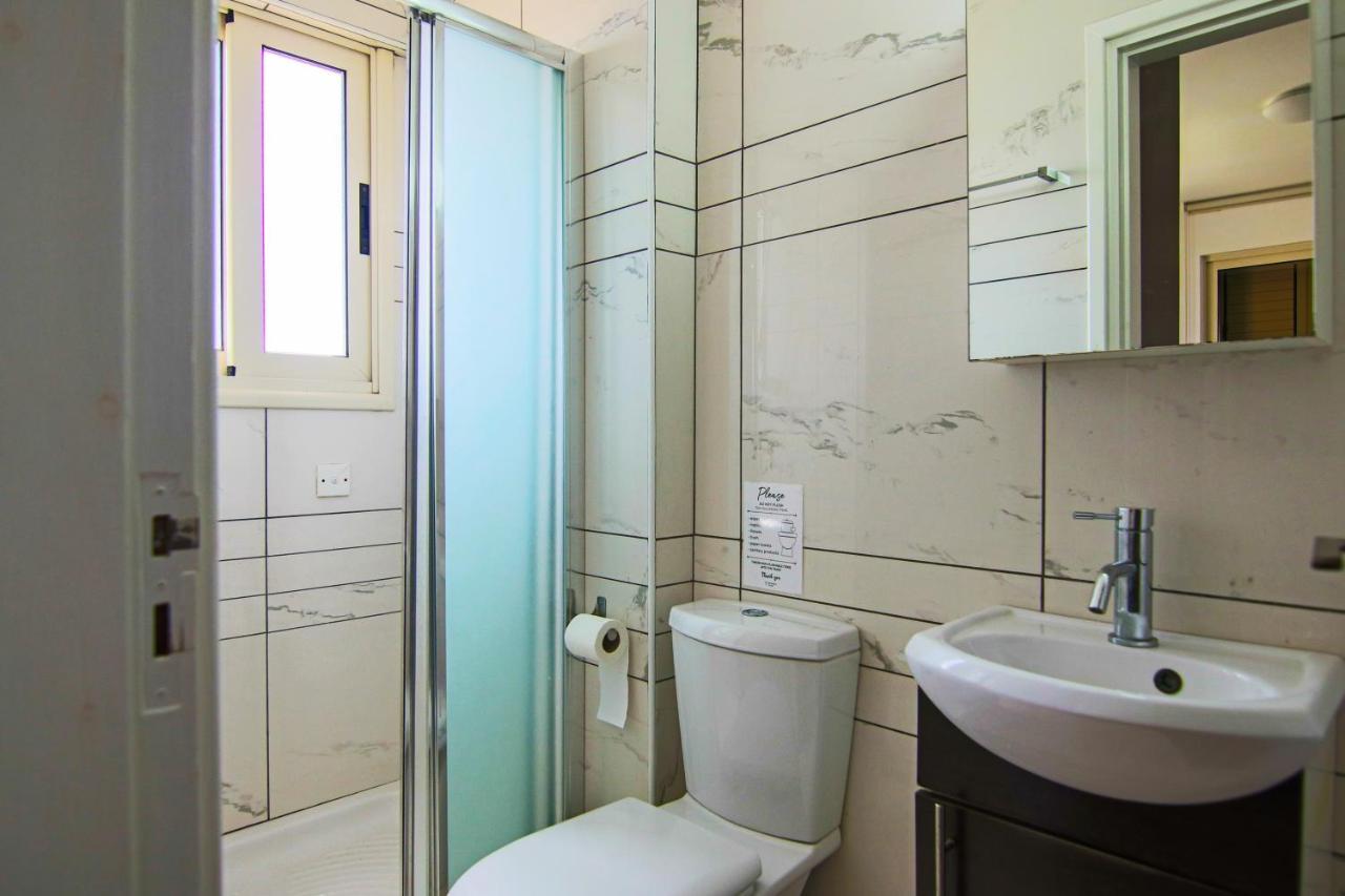 Апартаменты Seaside Luxury Flat Pervolia Экстерьер фото